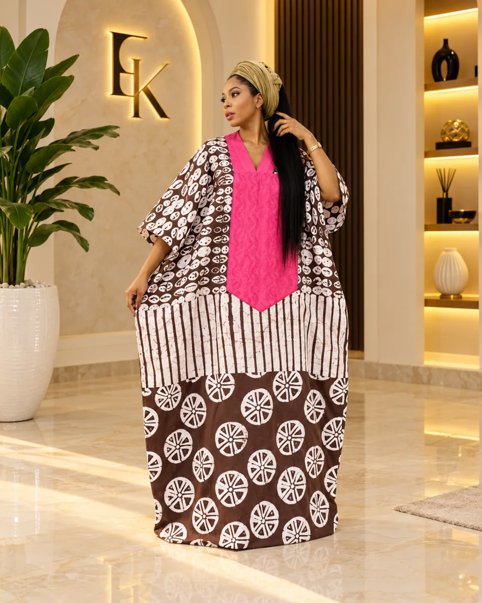 Statement kaftan in brown, white and pink by Exucia King Fashion Studio